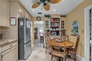 10421 SW 107th St, Miami, FL 33176 - Photo 9