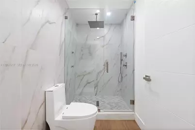665 NE 117th St, Biscayne Park, FL 33161 - Photo 27