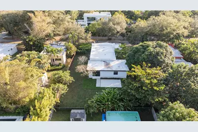 665 NE 117th St, Biscayne Park, FL 33161 - Photo 43