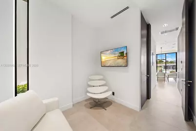 2380 NE 196th St, Miami, FL 33180 - Photo 55