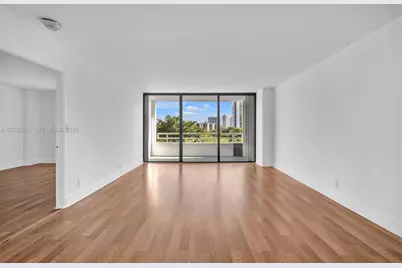 20355 NE 34th Ct #421, Aventura, FL 33180 - Photo 3