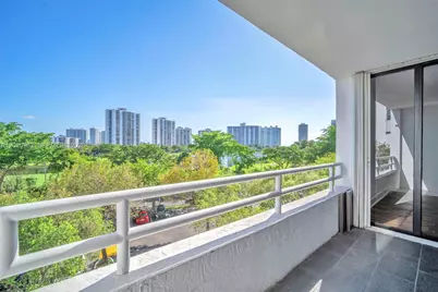 20355 NE 34th Ct #421, Aventura, FL 33180 - Photo 1