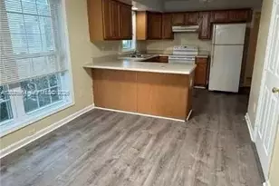 1742 SW 44th Terrace, Fort Lauderdale, FL 33317 - Photo 11