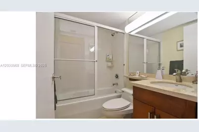 6767 Collins Ave #206, Miami Beach, FL 33141 - Photo 5