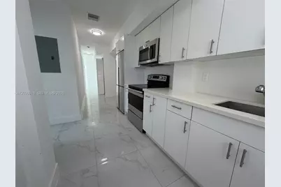 115 SW 11th Ave #1, Miami, FL 33130 - Photo 13