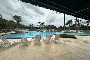 11358 SW 68th Terrace, Miami, FL 33173 - Photo 5