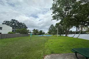 11358 SW 68th Terrace, Miami, FL 33173 - Photo 3