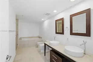 465 Brickell Ave, Miami, FL 33131 - Photo 11