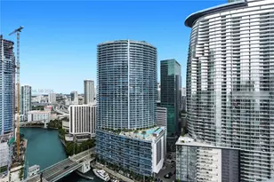 465 Brickell Ave, Miami, FL 33131 - Photo 19