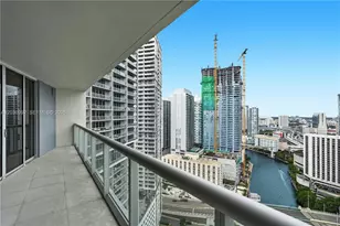 465 Brickell Ave, Miami, FL 33131 - Photo 17