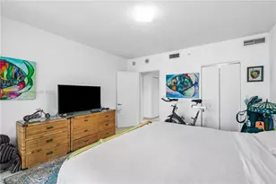 1331 Brickell Bay Dr, Miami, FL 33131 - Photo 29