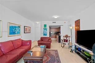 1331 Brickell Bay Dr, Miami, FL 33131 - Photo 9