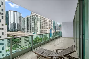 1331 Brickell Bay Dr, Miami, FL 33131 - Photo 23