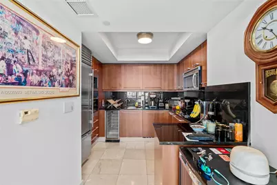 1331 Brickell Bay Dr #1004, Miami, FL 33131 - Photo 11