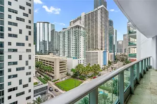 1331 Brickell Bay Dr, Miami, FL 33131 - Photo 35