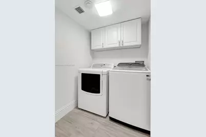 1000 Island Blvd #707, Aventura, FL 33160 - Photo 29