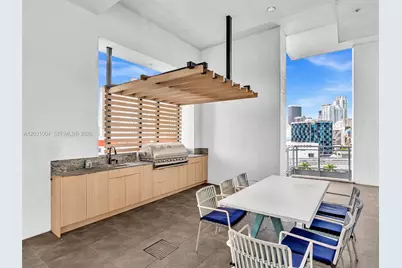 90 SW 3rd St #2013, Miami, FL 33130 - Photo 33