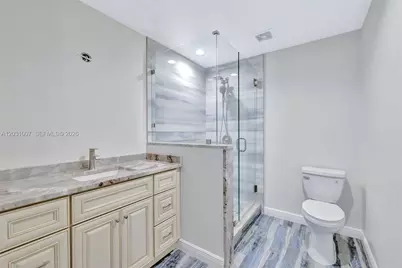2929 SE Ocean Blvd #F6, Stuart, FL 34996 - Photo 11