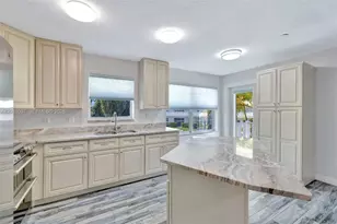 2929 SE Ocean Blvd, Stuart, FL 34996 - Photo 5