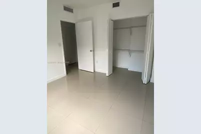 423 E 27th St #302, Hialeah, FL 33013 - Photo 9