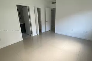 423 E 27th St, Hialeah, FL 33013 - Photo 13