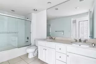 2000 N Bayshore Dr, Miami, FL 33137 - Photo 9