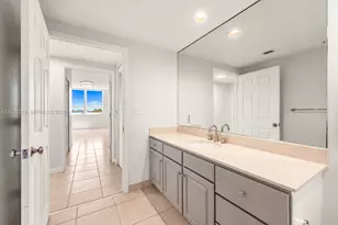 2000 N Bayshore Dr, Miami, FL 33137 - Photo 19