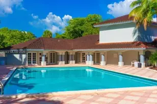 8215 SW 152nd Ave, Miami, FL 33193 - Photo 1