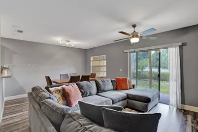 1363 Avon Ln, North Lauderdale, FL 33068 - Photo 3