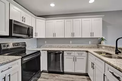 1363 Avon Ln, North Lauderdale, FL 33068 - Photo 13