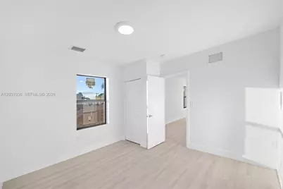 1721 SW 13th St #4, Miami, FL 33145 - Photo 11