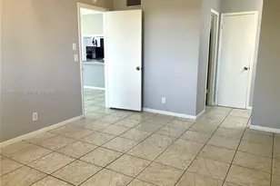 2801 NW 47th Terrace, Lauderdale Lakes, FL 33313 - Photo 11