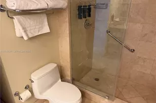 2670 E Sunrise Blvd, Fort Lauderdale, FL 33304 - Photo 23