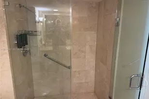 2670 E Sunrise Blvd, Fort Lauderdale, FL 33304 - Photo 17