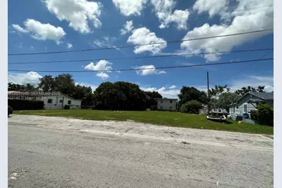 1624 NW 60th St, Miami, FL 33142 - Photo 1