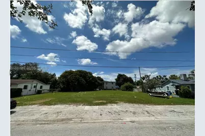 1624 NW 60th St, Miami, FL 33142 - Photo 3