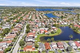 2160 NW 188th Terrace, Pembroke Pines, FL 33029 - Photo 45