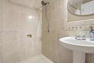 2160 NW 188th Terrace, Pembroke Pines, FL 33029 - Photo 29