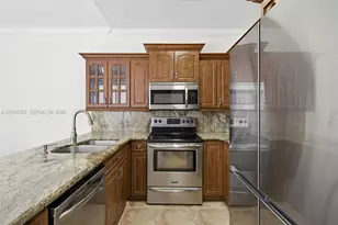 2160 NW 188th Terrace, Pembroke Pines, FL 33029 - Photo 17