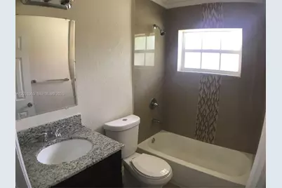 4260 NW 31st Ter, Lauderdale Lakes, FL 33309 - Photo 5