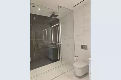 300 Biscayne Blvd Way #2408W, Miami, FL 33131 - Photo 7