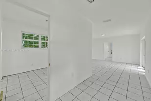 2850 Natoma St, Miami, FL 33133 - Photo 13