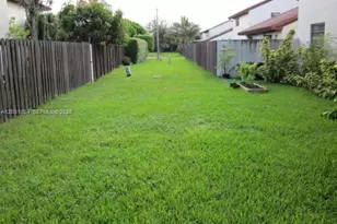 9082 SW 112th Pl, Miami, FL 33176 - Photo 15