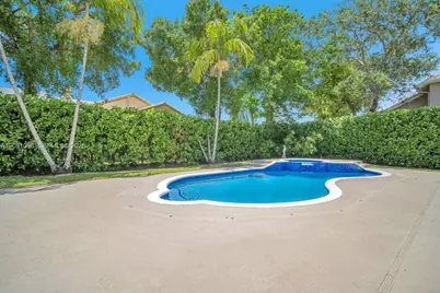 1776 W Eagle Trace Blvd W, Coral Springs, FL 33071 - Photo 47