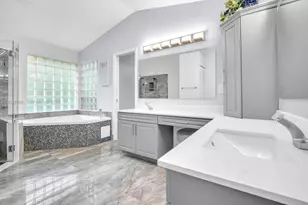 1776 W Eagle Trace Blvd W, Coral Springs, FL 33071 - Photo 31