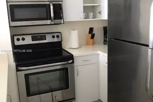 185 SE 14th Terrace, Miami, FL 33131 - Photo 3