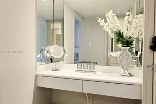 5151 Collins Ave, Miami Beach, FL 33140 - Photo 21