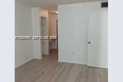 [Address not provided], Miami Beach, FL 33139 - Photo 5