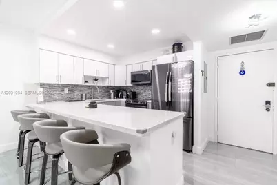600 Three Islands Blvd #1413, Hallandale Beach, FL 33009 - Photo 3