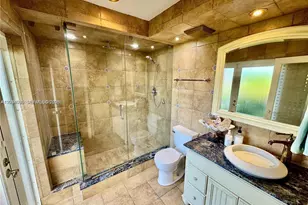 2015 NE 120th Rd, North Miami, FL 33181 - Photo 65